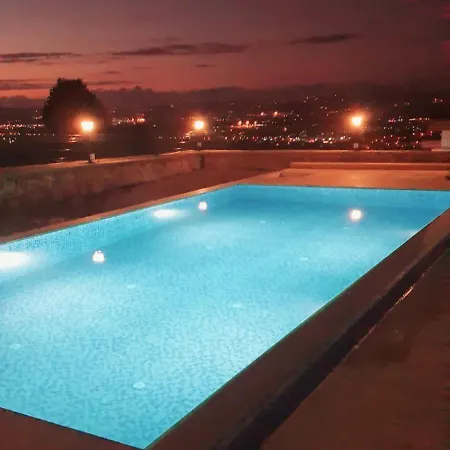 Konforlu Tatil Evi Sky In Kartepe Near Sapanca Сasa de vacaciones *